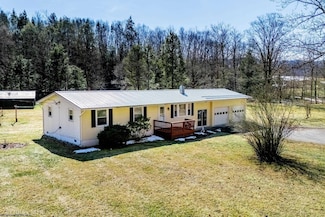 80 Appalachian Hwy, Dryfork, WV 26263