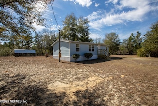 107 Norway St, Interlachen, FL 32148
