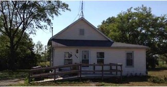 410 N Harrison St, Sherwood, OH 43556