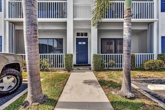 180 Cypress Club Dr Unit 813, Pompano Beach, FL 33060