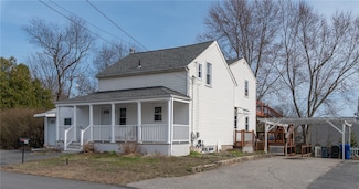 40 Cedar St, Johnston, RI 02919