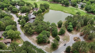 180 Cedar Point Dr, Island Creek, NC 28466