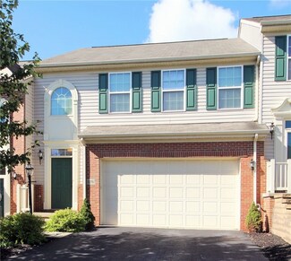 275 Maple Ridge Dr, Canonsburg, PA 15317
