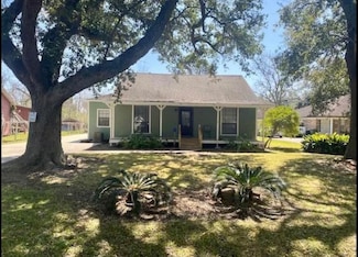 3124 30th St, Port Arthur, TX 77642