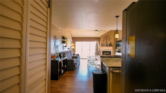 1481 Ledges Dr Unit 943, Osage Beach, MO 65065