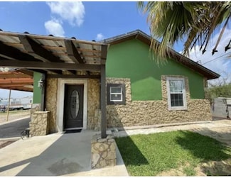 4119 N Us Highway 83, San Ygnacio, TX 78067