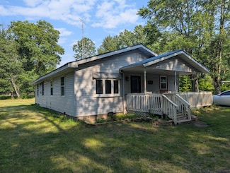 14599 W 450 N, Medaryville, IN 47957