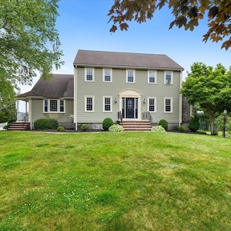 10 Icehouse Ln, Rockland, MA 02370
