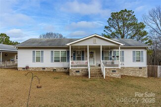 449 Frank Moorer Dr, Swansea, SC 29160