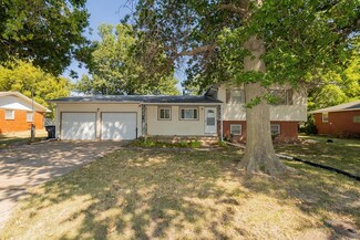 306 Beverly Ave, Newton, KS 67114