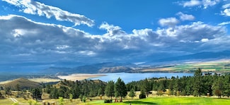 5275 Riverview Dr, Helena, MT 59602