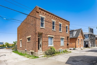 204 E Blenkner St, Columbus, OH 43206