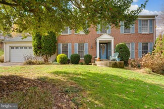 9723 Counsellor Dr, Vienna, VA 22181