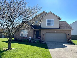 203 W Aberdeen Dr, Trenton, OH 45067