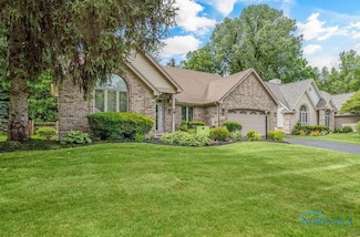 2923 Belle Glade Dr, Toledo, OH 43617