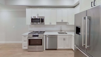 47 Englewood Ave Unit 2, Boston, MA 02135