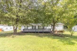 5946 Boulder Dr, High Point, NC 27263