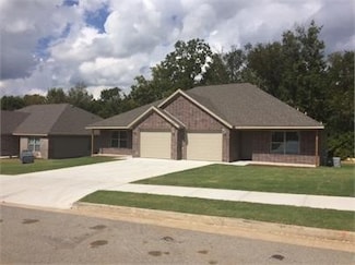 3104 SW Amberwood Ave Unit 1, Bentonville, AR 72712