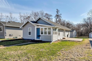 3417 Wright St, Des Moines, IA 50316