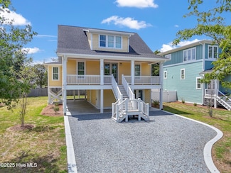 103 NE 64th St, Oak Island, NC 28465