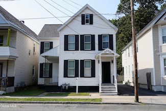 21 Grove Place Unit 1, Schenectady, NY 12307