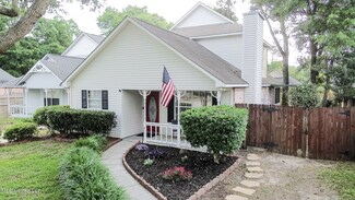 407 Magazine Cir, Gulfport, MS 39507