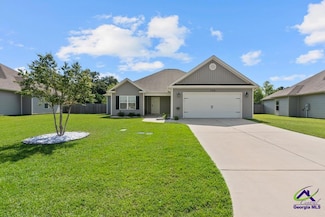 106 Worchester Cir, Perry, GA 31069