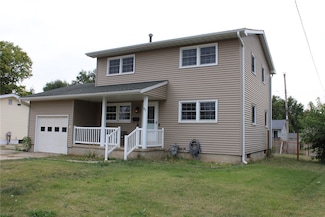 43 Ridgedale Dr, Decatur, IL 62521