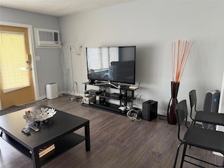 1110 N Riverside Dr Unit 9, Pompano Beach, FL 33062