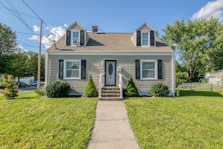 348 New Ludlow Rd, Chicopee, MA 01020