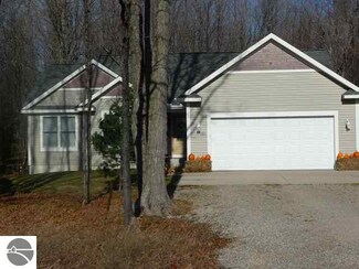 2195 Stanley Creek Dr, Interlochen, MI 49643