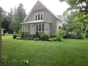 328 E Maple St, Fremont, MI 49412