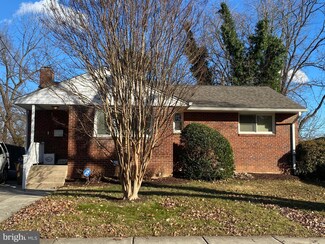 2202 Rockland Ave, Rockville, MD 20851