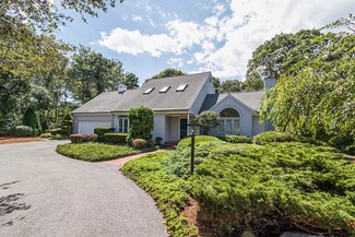 83 Sandcastle Dr, East Falmouth, MA 02536