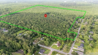 5490 Bigner Rd, Beaumont, TX 77708