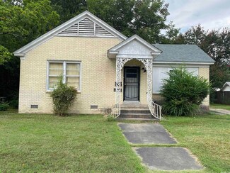 1610 S Laurel St, Pine Bluff, AR 71601