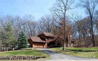 7211 Springfield Cir, Waunakee, WI 53597