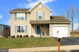102 Steeplechase Dr, Pleasant Gap, PA 16823