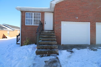 735 Cobbler Ln W, Mount Sterling, KY 40353