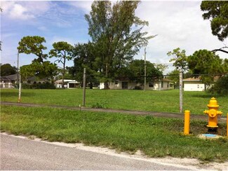 15639 NW 38th Ct, Opa Locka, FL 33054