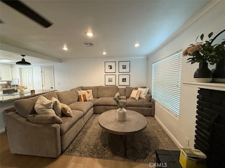 23675 Continental Dr, Canyon Lake, CA 92587