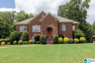 1017 Creel Dr, Moody, AL 35004
