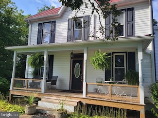 8358 Fingerboard Rd, Frederick, MD 21704