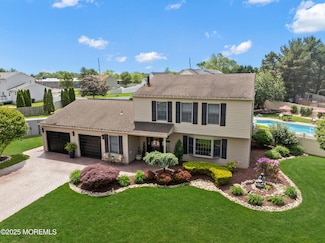 7 Carlisle Ct, Hazlet, NJ 07730