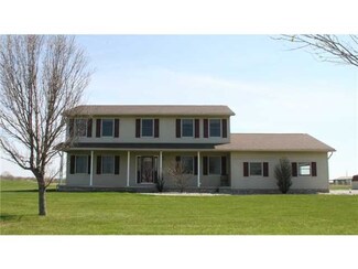3909 Douglas Rd, Bradner, OH 43406