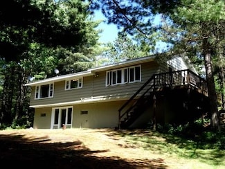 6937 Rapids Rd, Lake Tomahawk, WI 54539