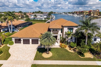 710 Tigertail Ct, Marco Island, FL 34145