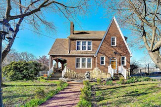 3326 Hillcrest Ave NW, Roanoke, VA 24012