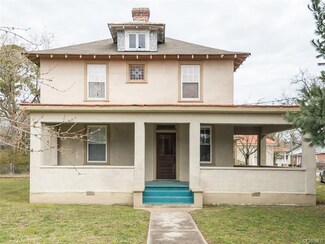 13219 Lee Ave, Stony Creek, VA 23882