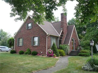 105 W State St, Albion, PA 16401